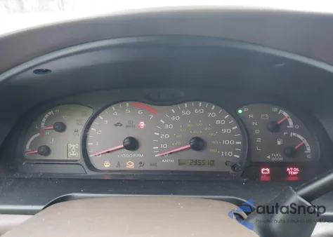 2004 Toyota Sequoia Sr5 V8 from USA, damaged, VIN 5TDBT44A44S206189